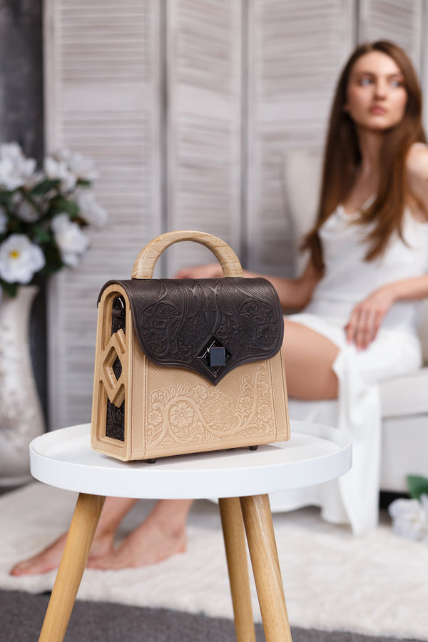 Wooden leather bag