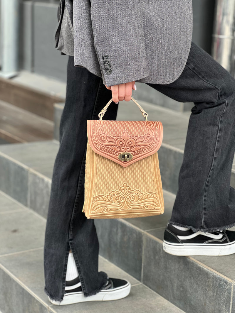 Ivory&Brown Leather Backpack